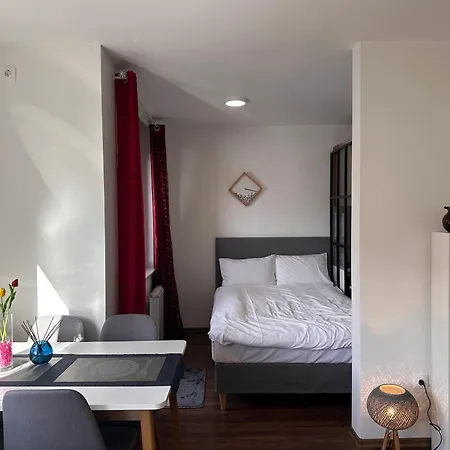 Moon Apartment